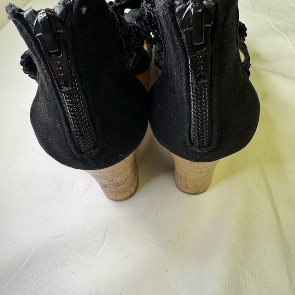 Women’s Black Wedge Sandals size 7 - Picture 3 of 7